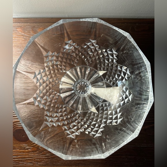 CRISTAL D'ARQUES-DURAND Long Champ 8" Crystal Footed Bowl - Picture 3 of 8